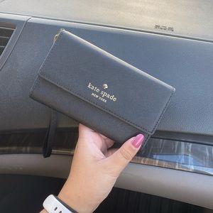 Kate Spade Wallet Wristlet • Like-New